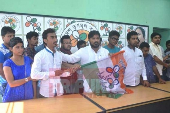 Youths joined in Trinamool from various subdivisions 